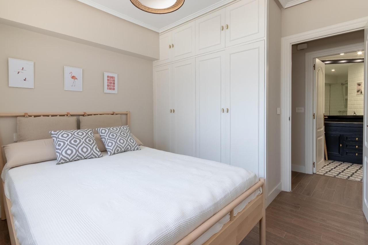 Apt In Neguri, 5 Min From The Beach & Metro Getxo Buitenkant foto